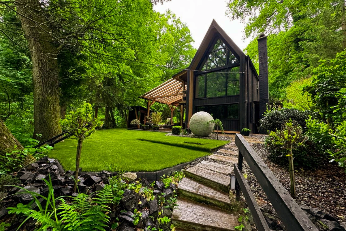 Műfű telepítés