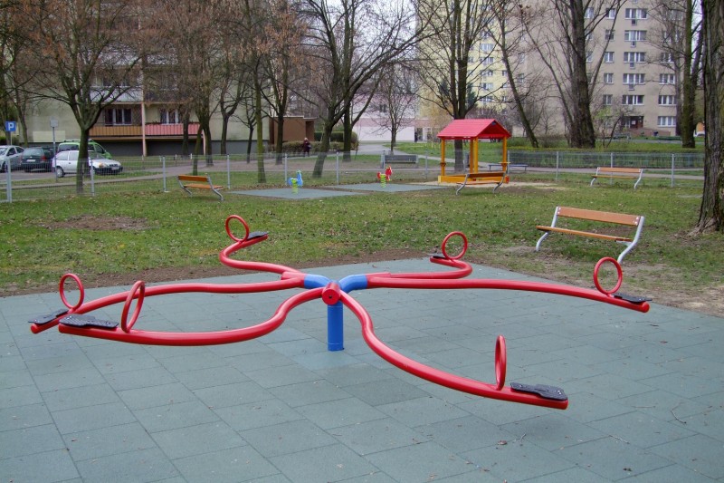 Mérleghinta OCTOPUS – ROTO – Játszóterek