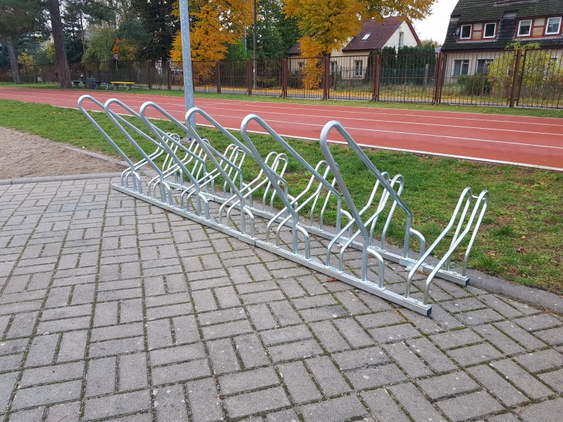 Acél kerékpártartó 15 KH-04-S-15 – Városi bútorok